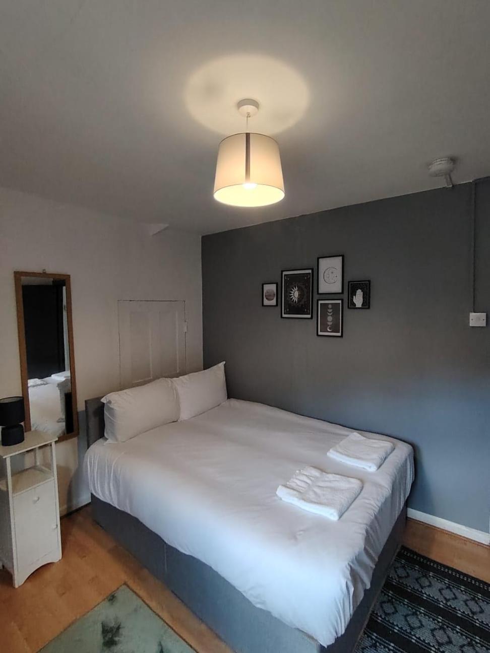 Colebert Avenue Apartment London Bagian luar foto