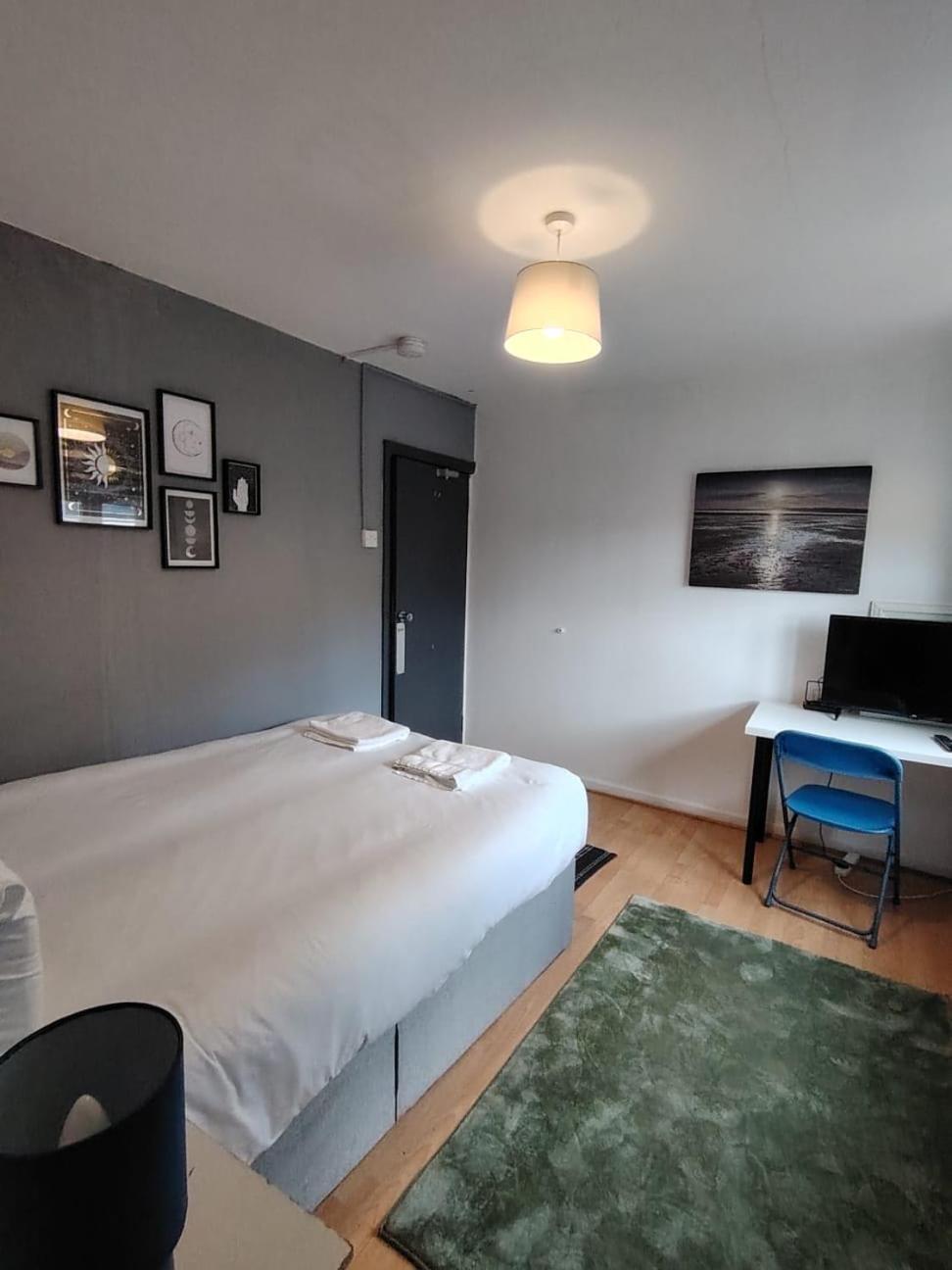 Colebert Avenue Apartment London Bagian luar foto