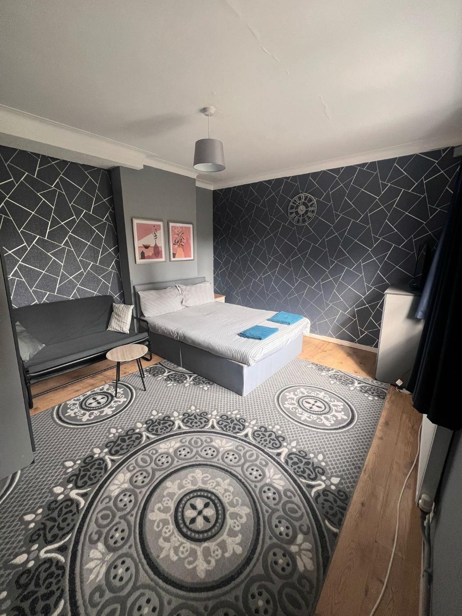 Colebert Avenue Apartment London Bagian luar foto